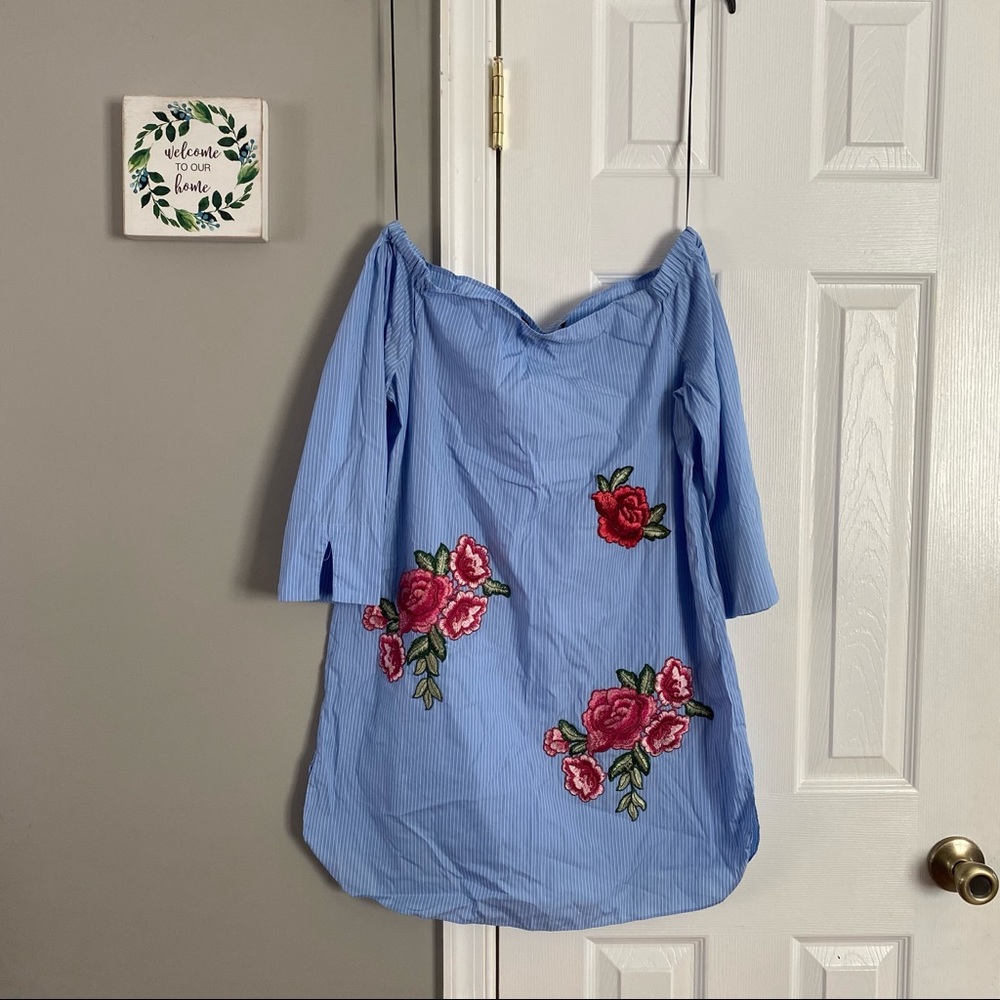 Zara Woman Off Shoulder Pinstripe Embroidered Floral Dress Tunic Medium Blue Red